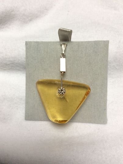 columbian amber and sterling silver pendant