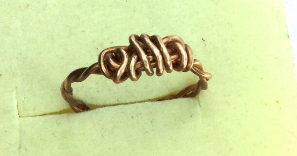 Copper wire twist ring
